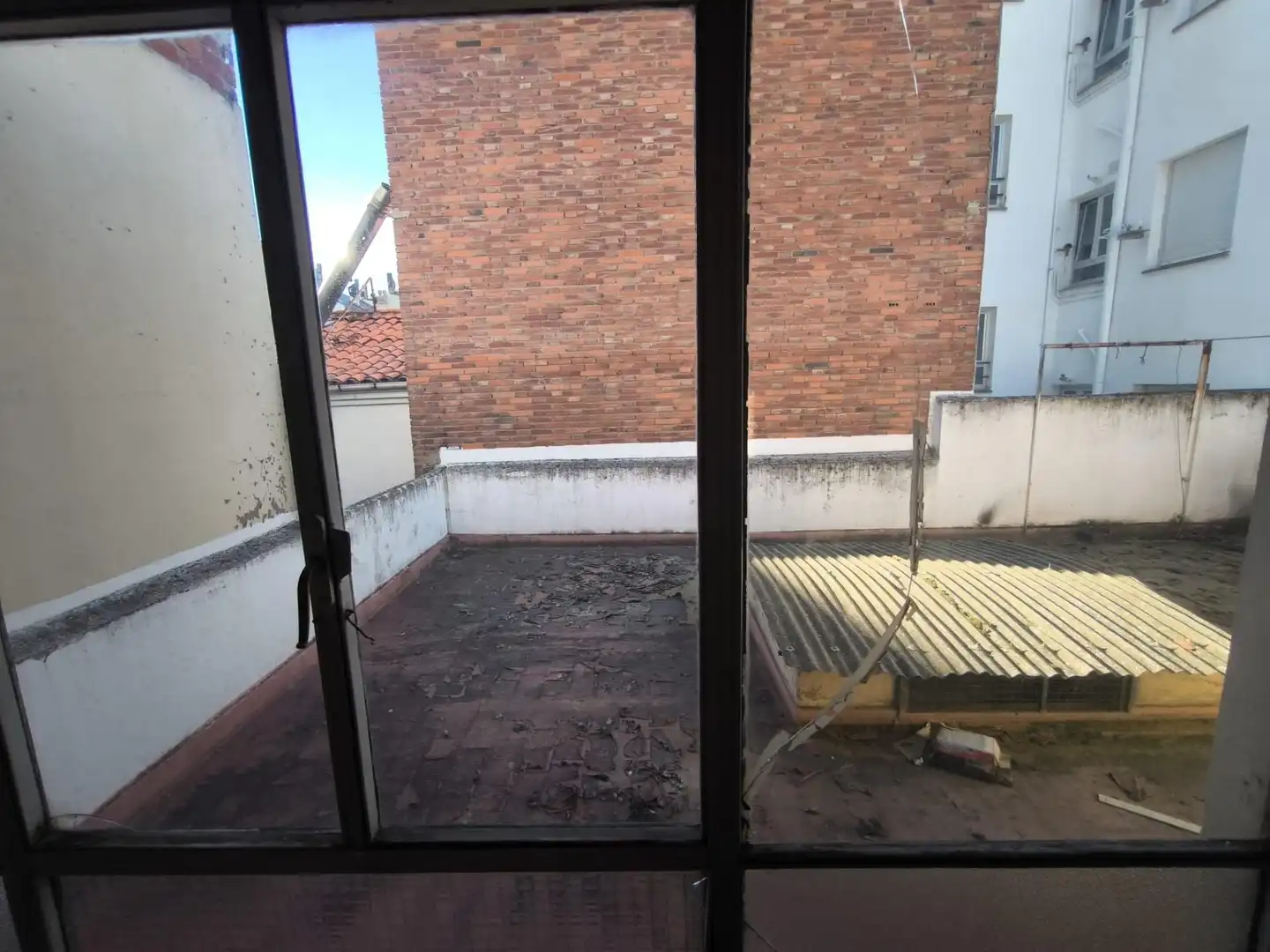 Terraza de Nave industrial en venta en León Capital 