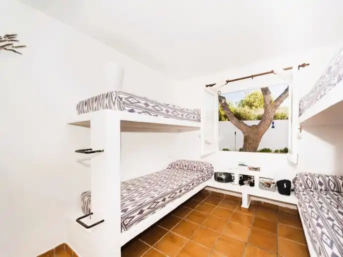 Dormitori de Casa o xalet en venda en Sant Lluís amb Jardí privat, Terrassa i Piscina