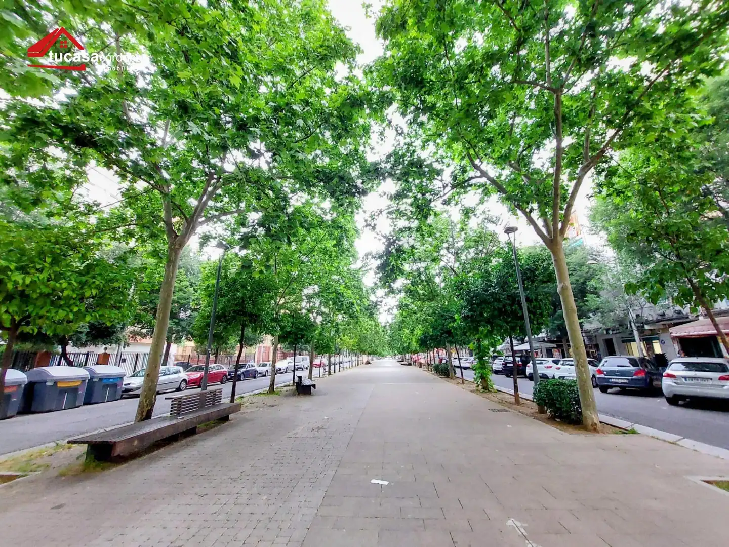 Vista exterior de Piso en venta en Córdoba con Terraza y Amueblado