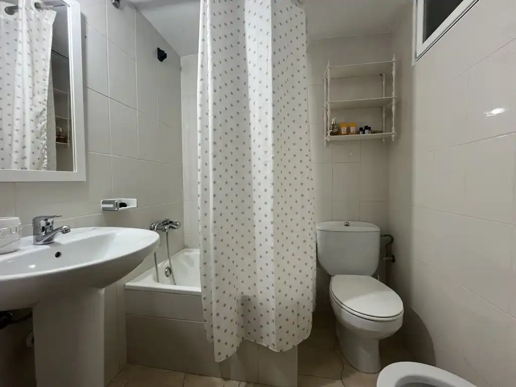 Bany de Casa o xalet en venda en Orihuela amb Jardí privat, Terrassa i Traster