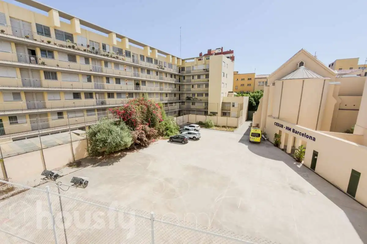 Appartamento con terrazza in vendita a Calle Doctor aiguader ., imagen 23