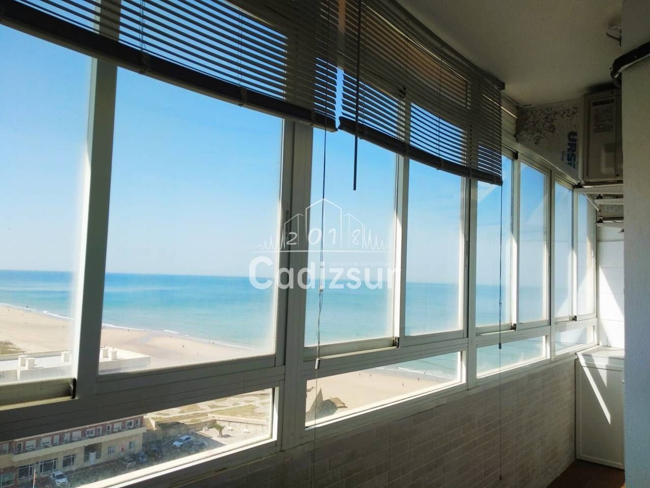 Bedroom of Flat to rent in  Cádiz Capital  with Air Conditioner, Terrace and Furnished