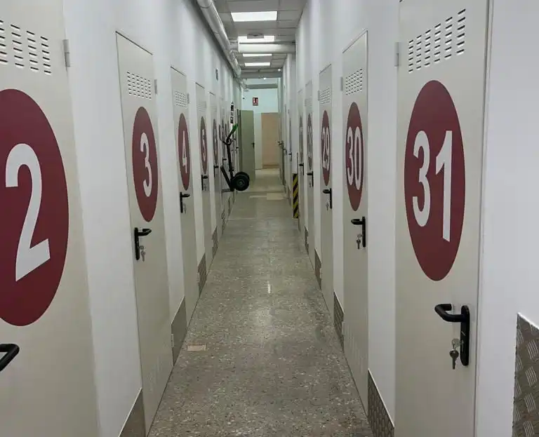 Trastero de alquiler en Carrer de la Democràcia, 22, Nou Moles