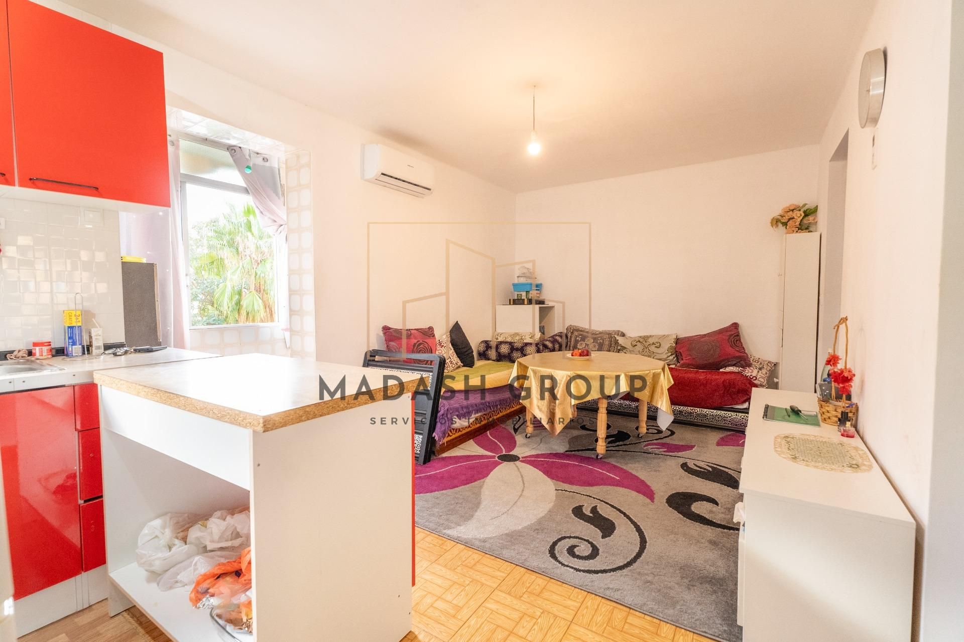 Flat for sale in Calle NAVARRA, Migjorn