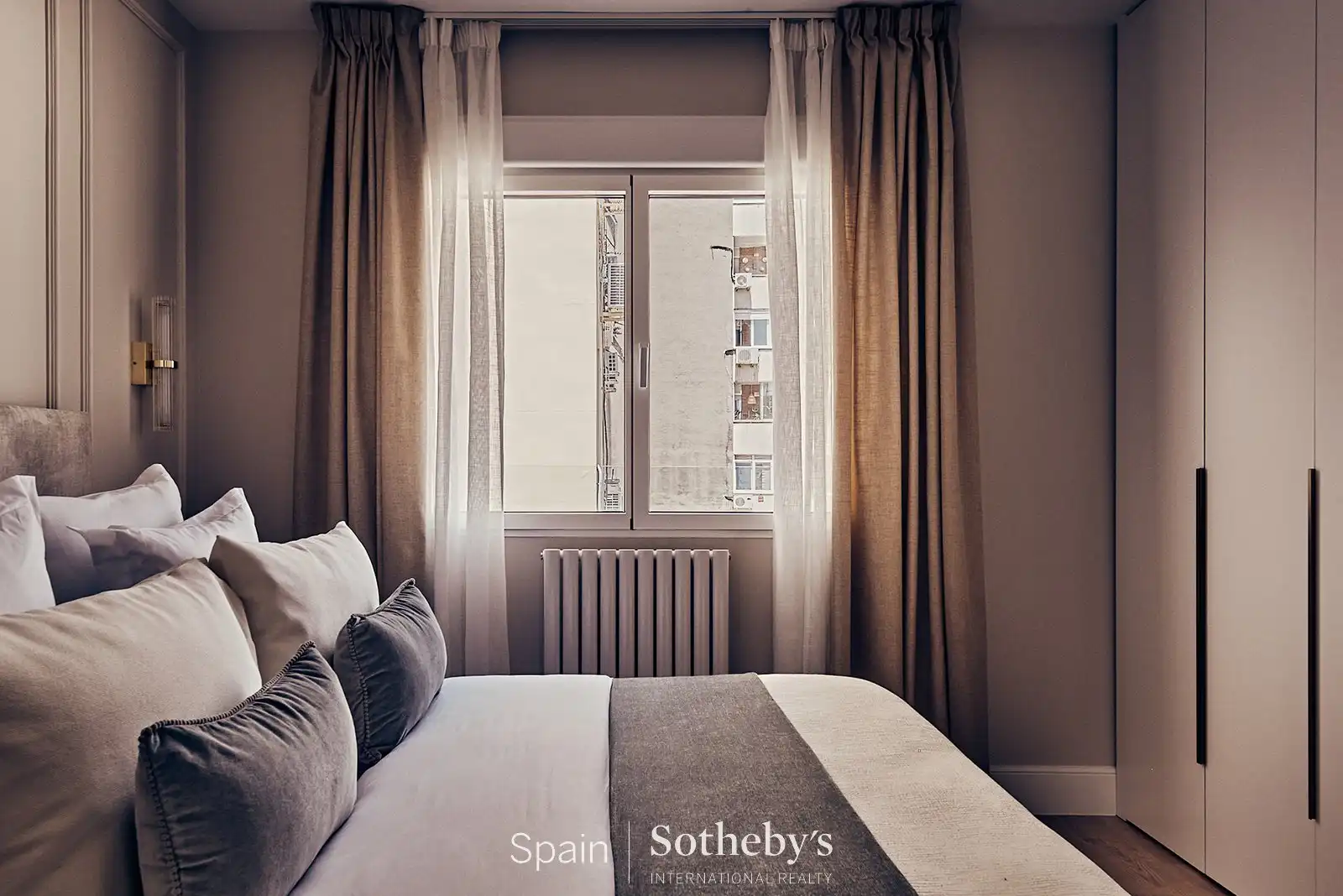 Habitación de Apartamento en venta en Madrid con Aire acondicionado, Calefacción y Terraza