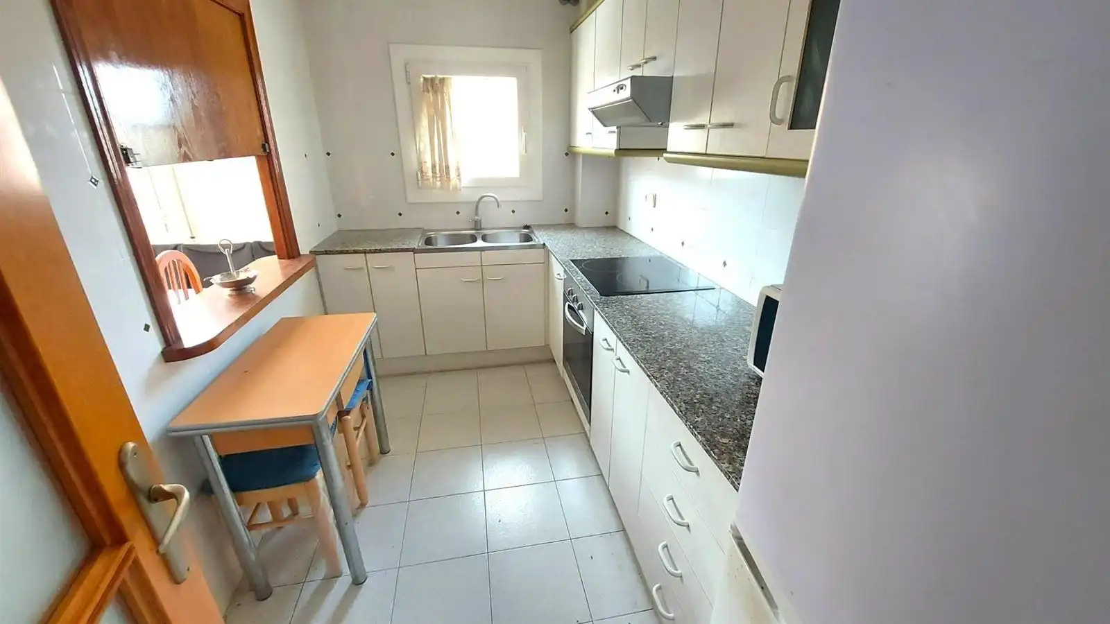 Cocina de Piso en venta en Calafell con Terraza y Trastero