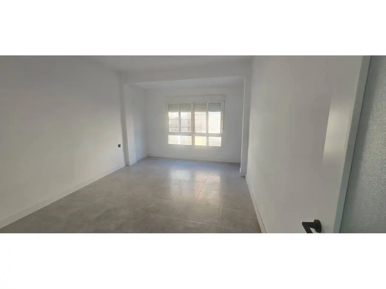 Piso en venta en Calle Jerónimo Santa Fe, San José