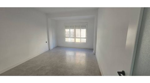 Foto 2 de Piso en venta en Calle Jerónimo Santa Fe, San José, Lorca