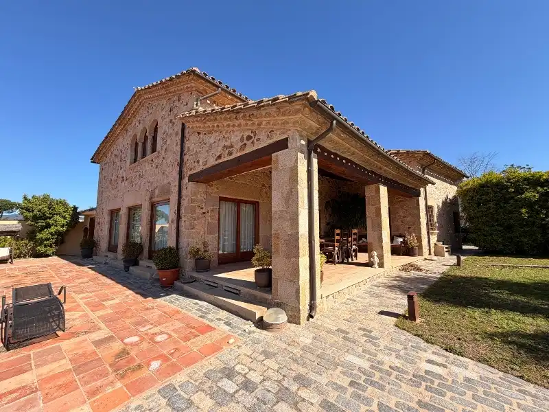 Exterior view of Houses for sale in Sant Feliu de Guíxols  with Air Conditioner, Heating and Private garden
