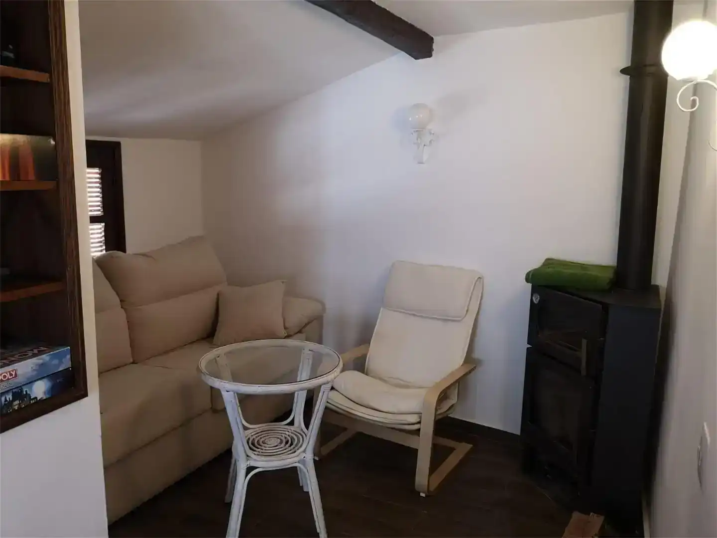 Sala de estar de Casa adosada en venta en Candelario con Lavadora, Microondas y Balcón