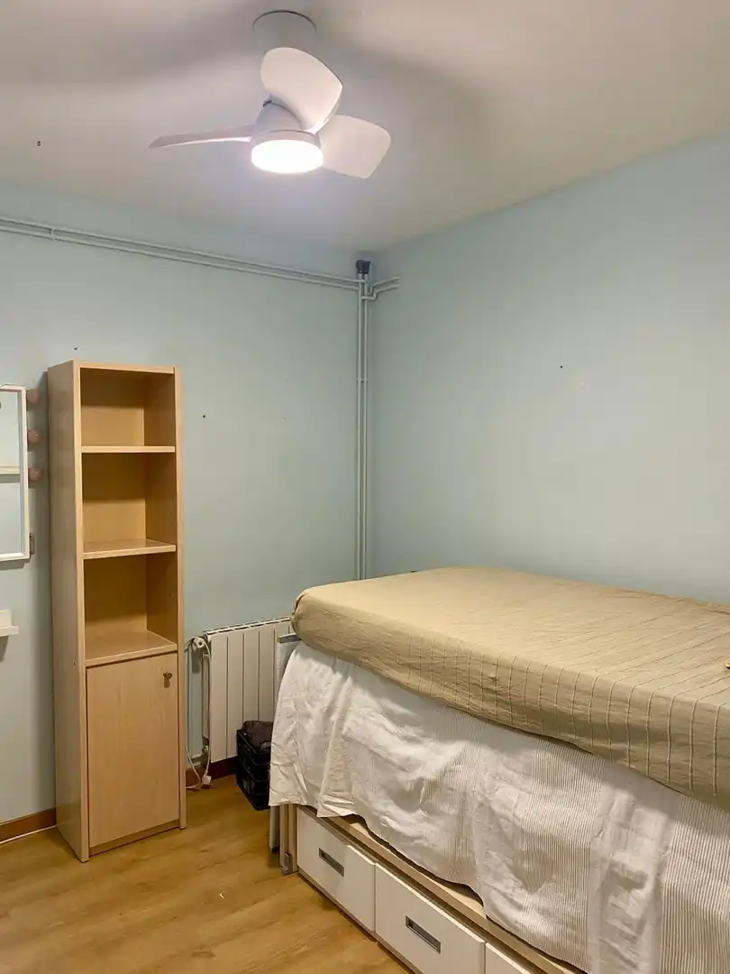 Habitación de Apartamento de alquiler en Centre