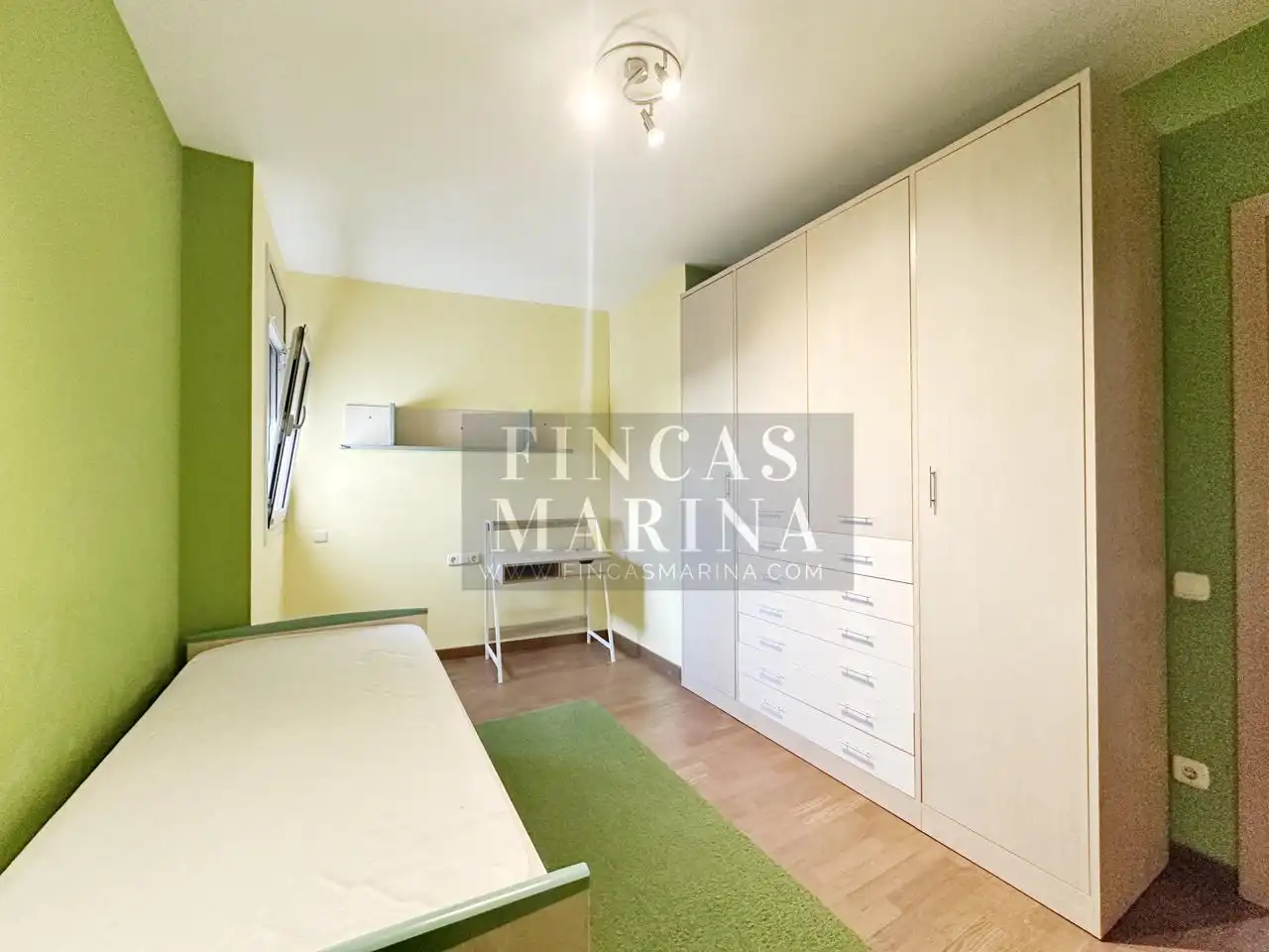 Schlafzimmer von Maisonette zum Verkauf in Gavà mit Klimaanlage, Heizung und Parkett