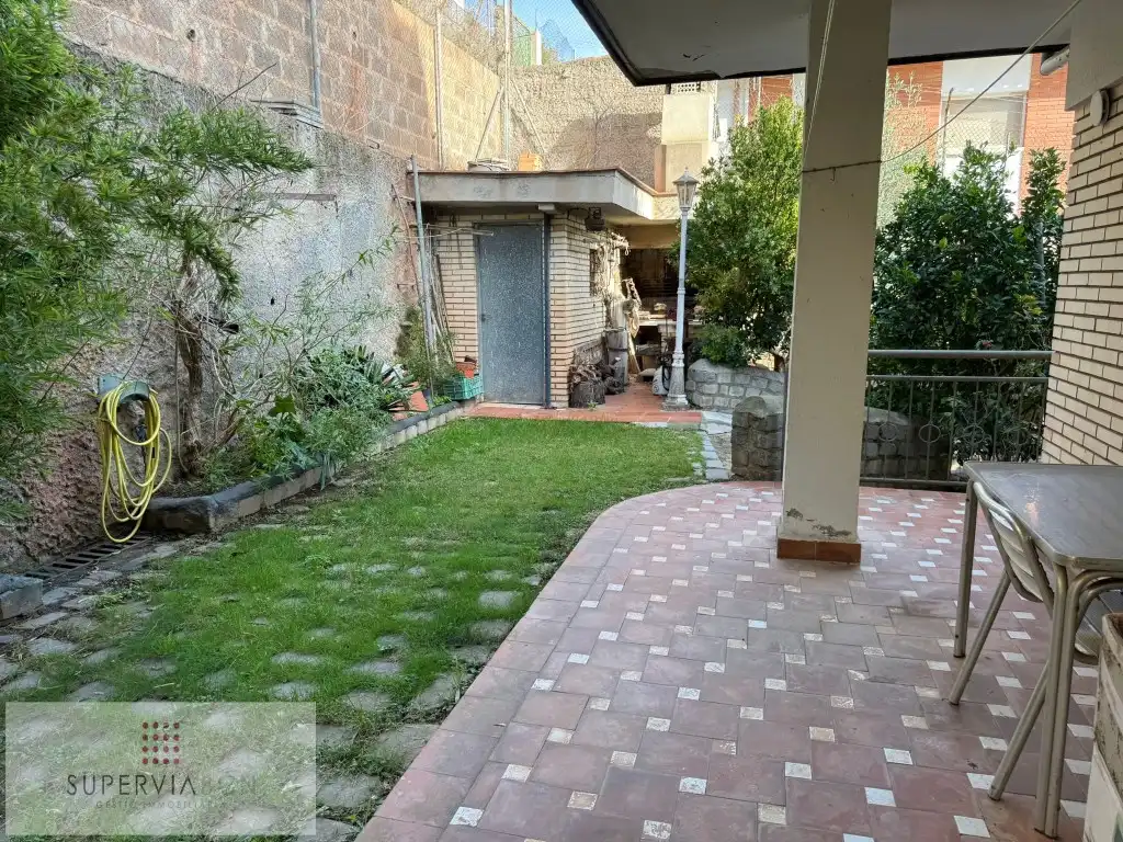 Terraza de Casa o chalet en venta en Vallirana