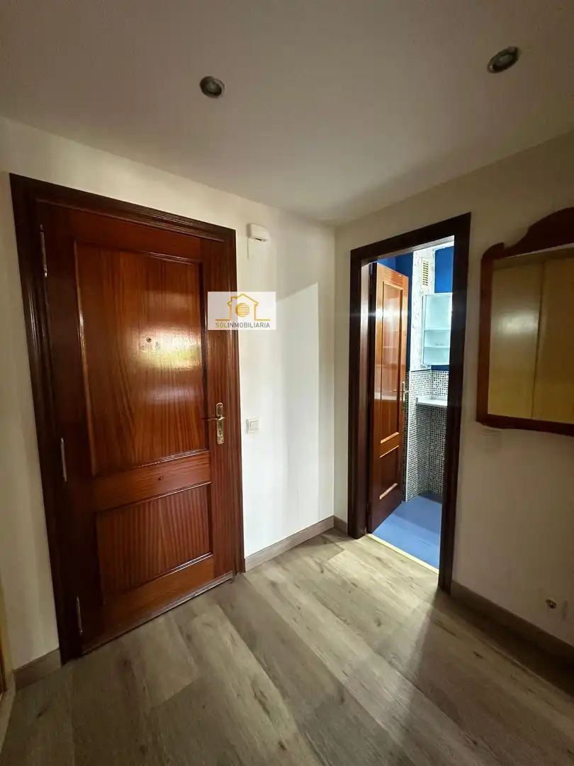Apartamento en venta en León Capital  con Calefacción, Parquet y Amueblado