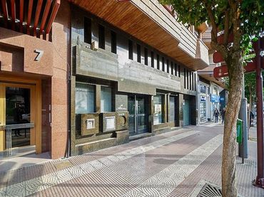 Gewerbefläche zum Verkauf in Avenida Solidaridad 7