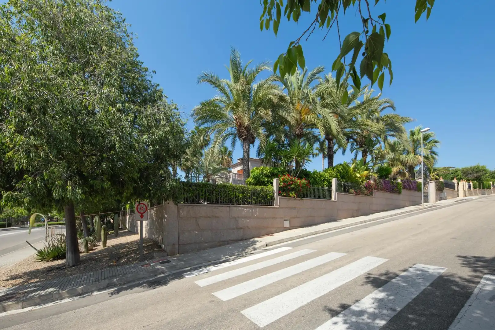 Vista exterior de Casa o xalet de lloguer en Marratxí amb Aire condicionat, Jardí privat i Parquet