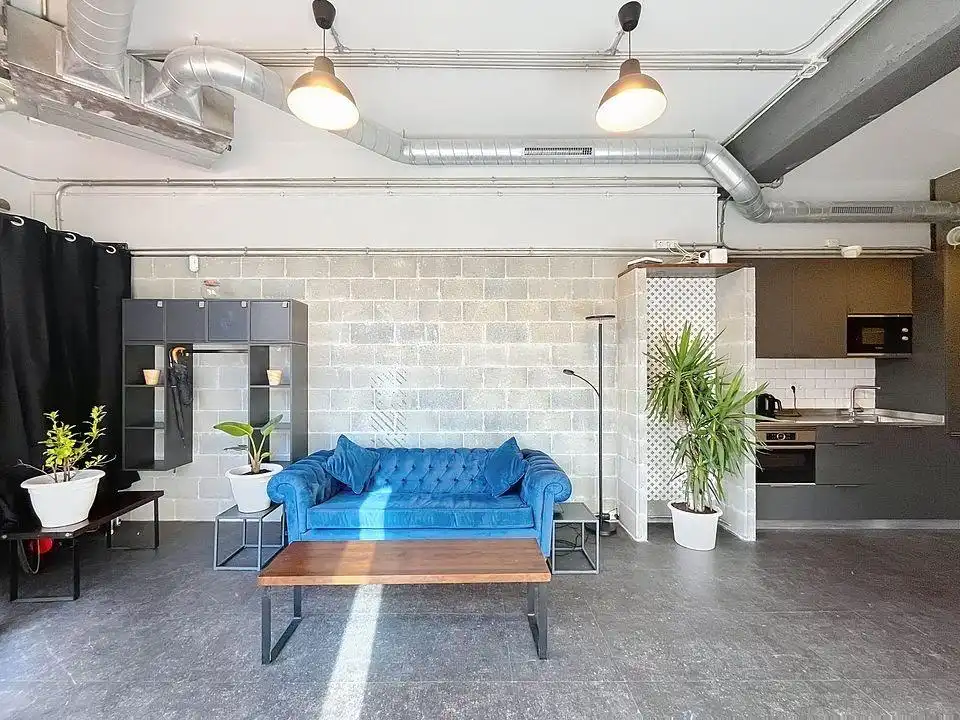 Wohnzimmer von Geschaftsraum zum Verkauf in Barcelona mit Terrasse und Möbliert
