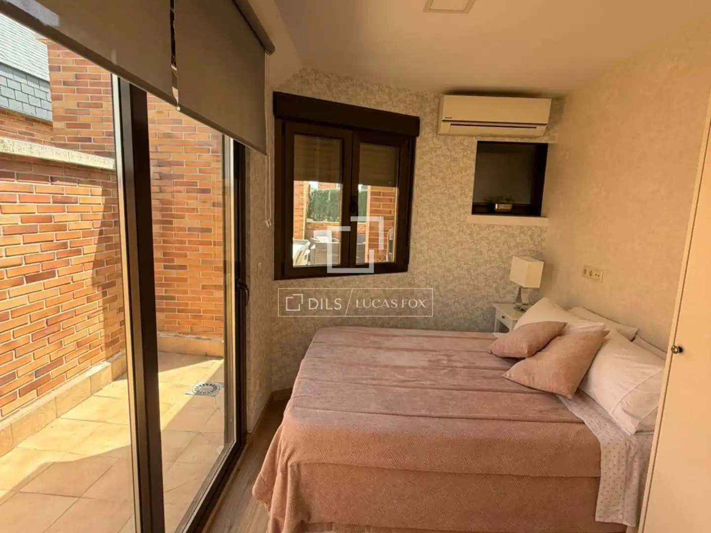 Bedroom of Flat for rent in Majadahonda  with Air Conditioner, Heating and Private garden