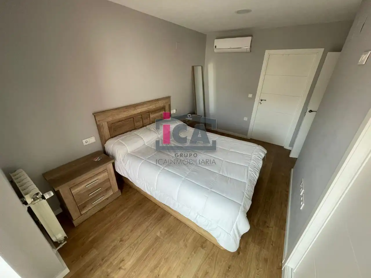 Habitación de Apartamento de alquiler en Cáceres con Aire acondicionado, Calefacción y Piscina