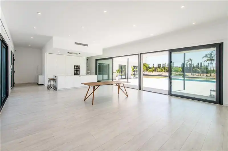 Cuina de Casa o xalet en venda en Marratxí amb Aire condicionat, Jardí privat i Parquet