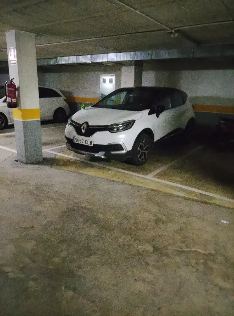 Aparcament de Garatge de lloguer en Cangas 