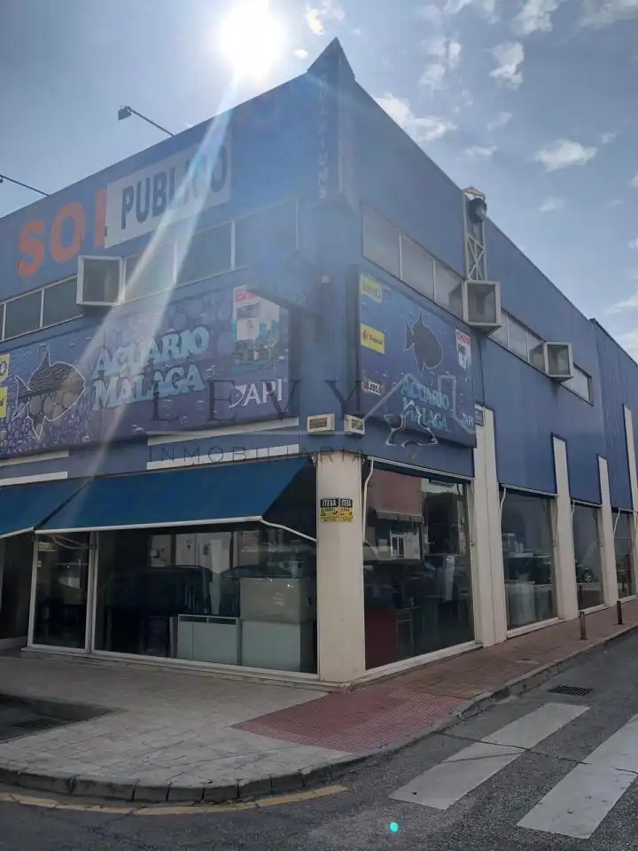 Nau industrial en venda a Dos Hermanas - Nuevo San Andrés