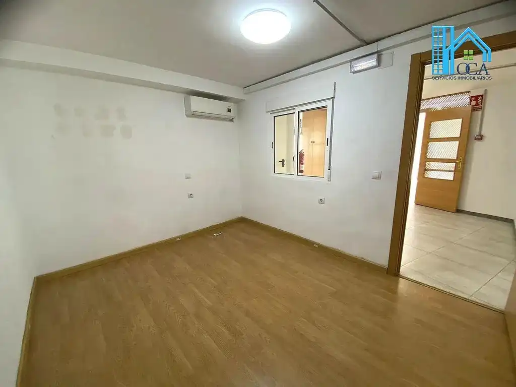 Commercial properties for rent in Madrid  with Air Conditioner and Furnished