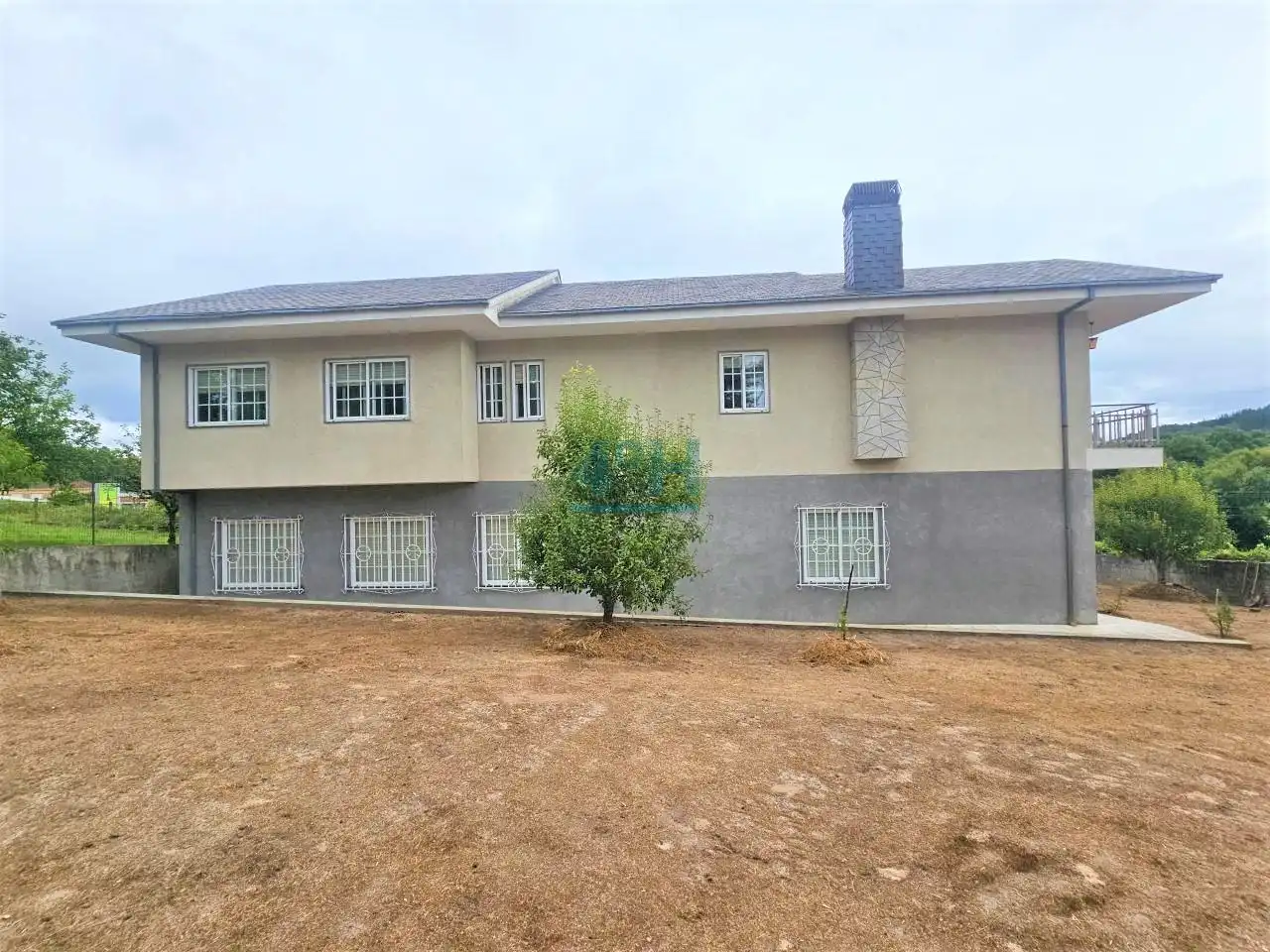 Vista exterior de Casa o xalet en venda en Maside amb Jardí privat i Balcó