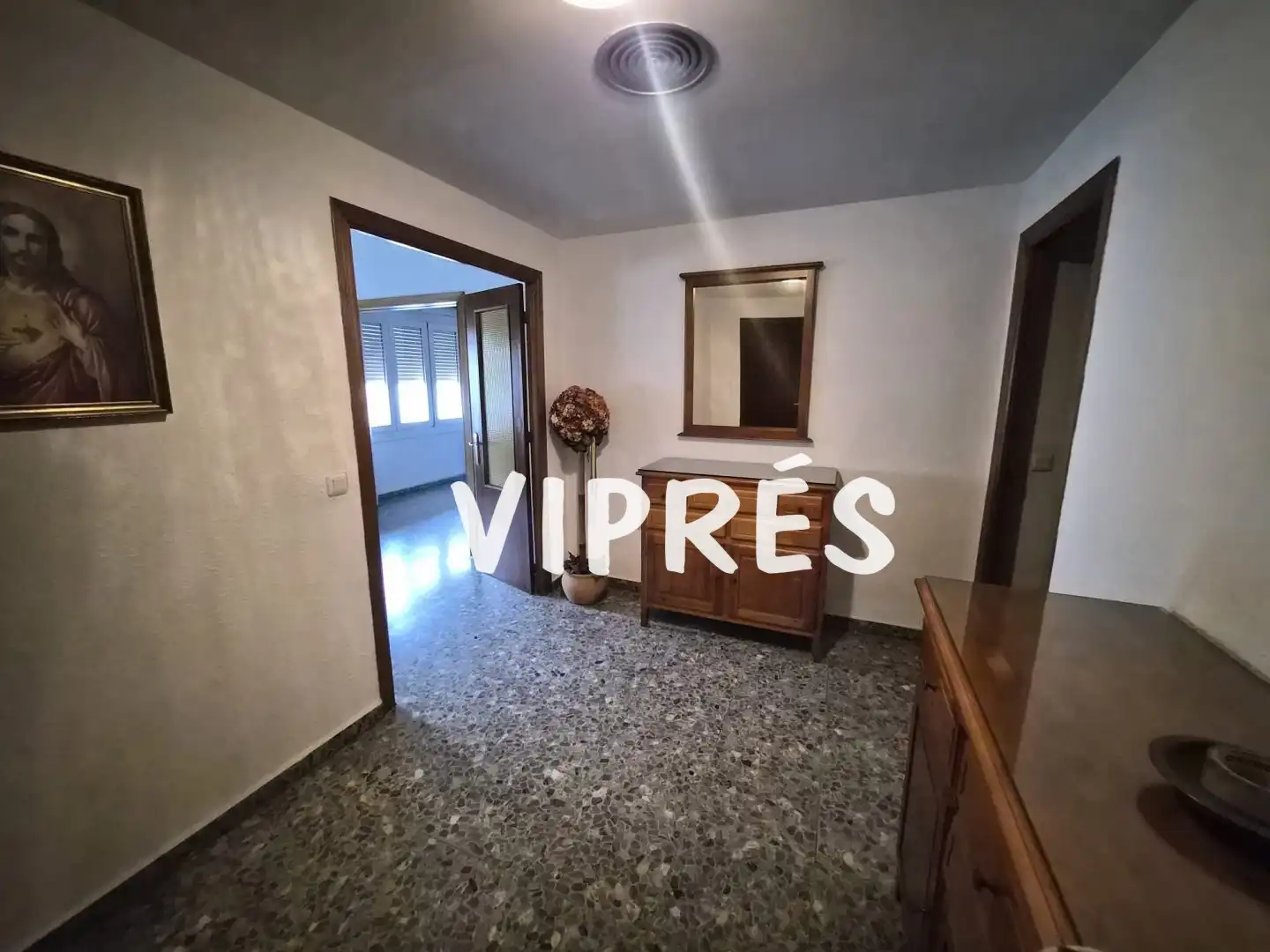 Flat with terrace for sale in Centro