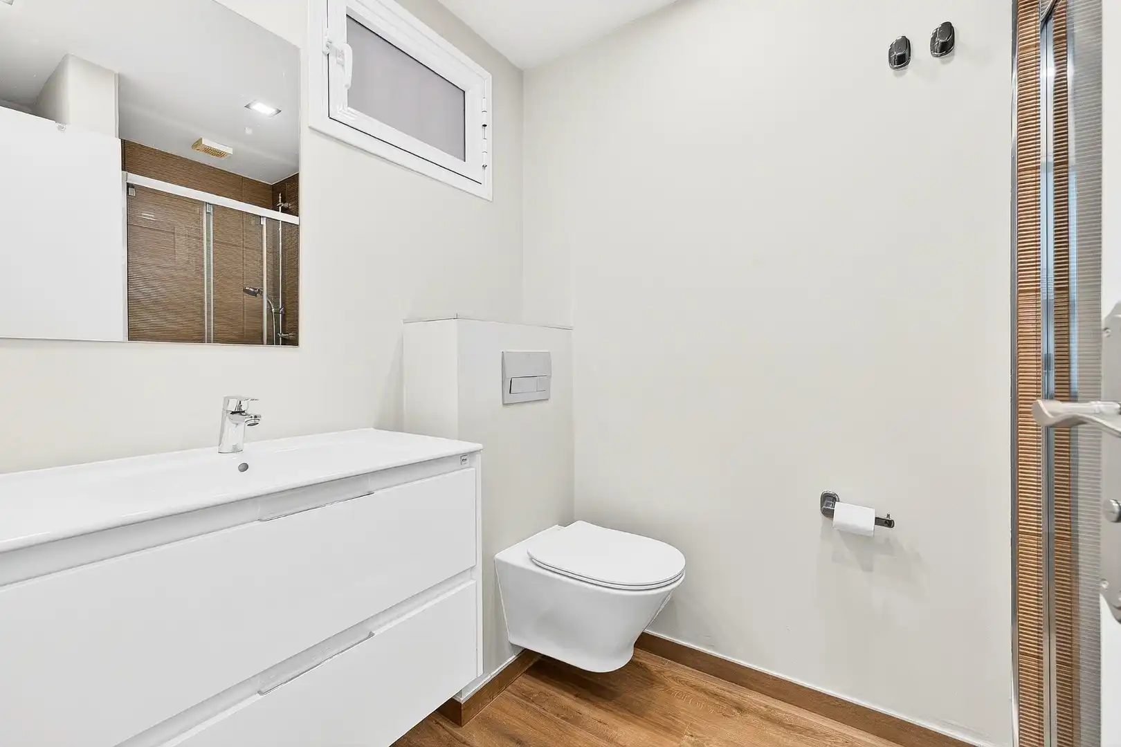 Bathroom of Study for sale in Adeje  with Terrace and Community pool