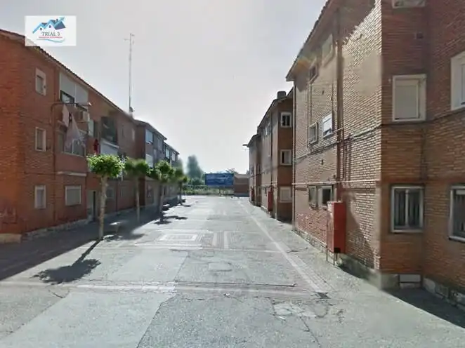Pis en venda a Calle ORBIGO