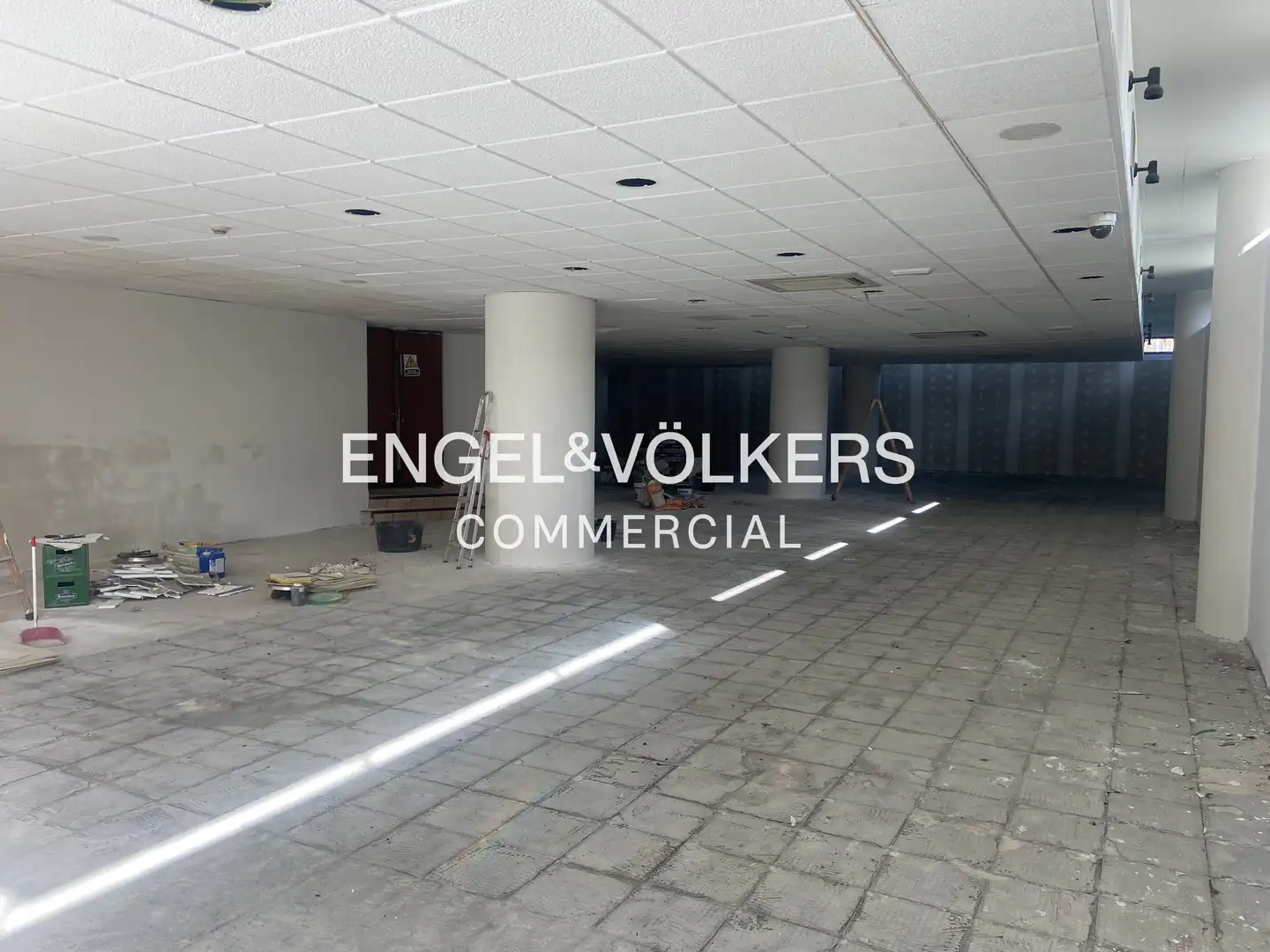 Business premises to rent in Centre, imagen 19