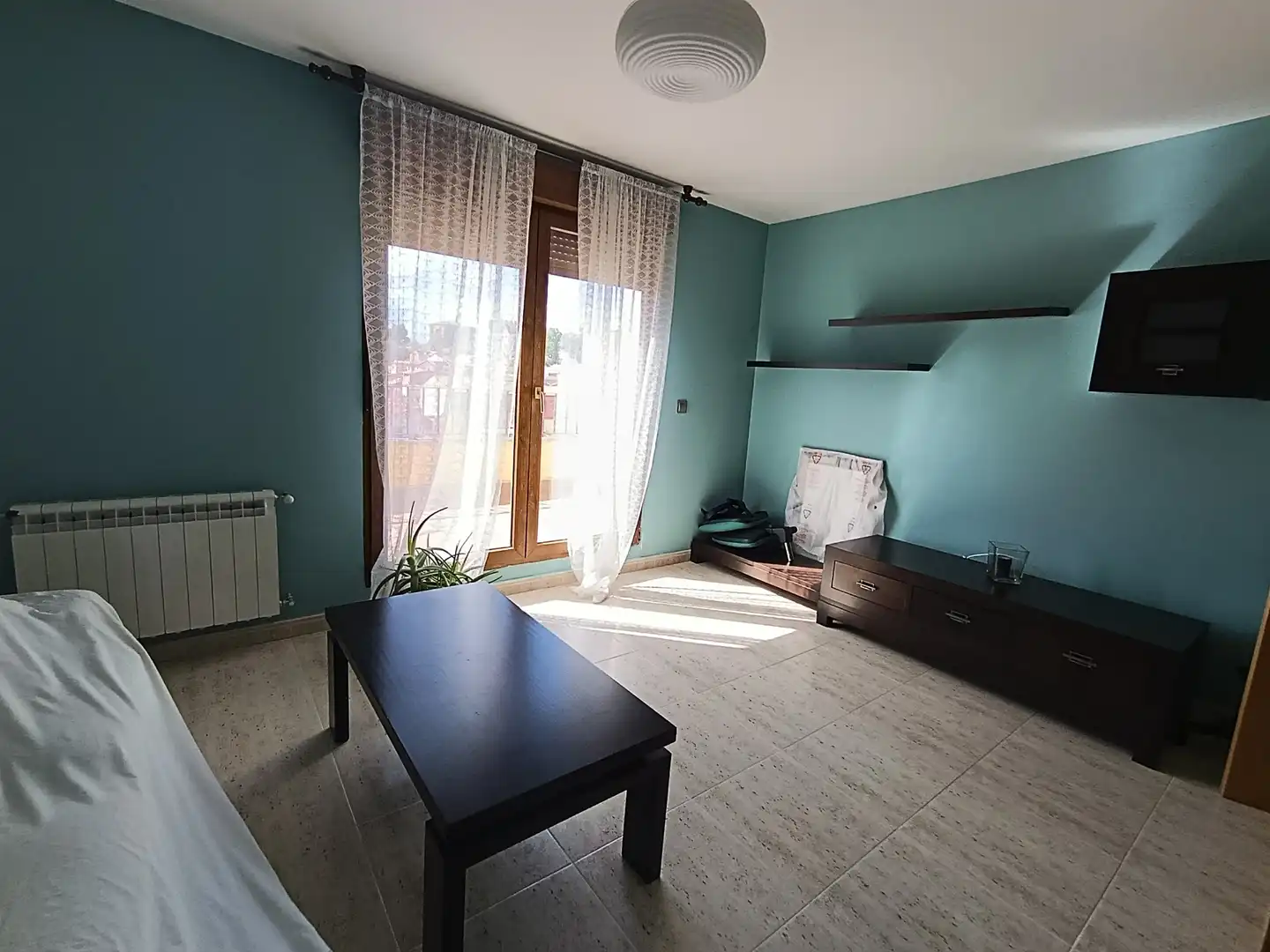 Living room of Attic for sale in Benavente  with Heating, Terrace and Furnished