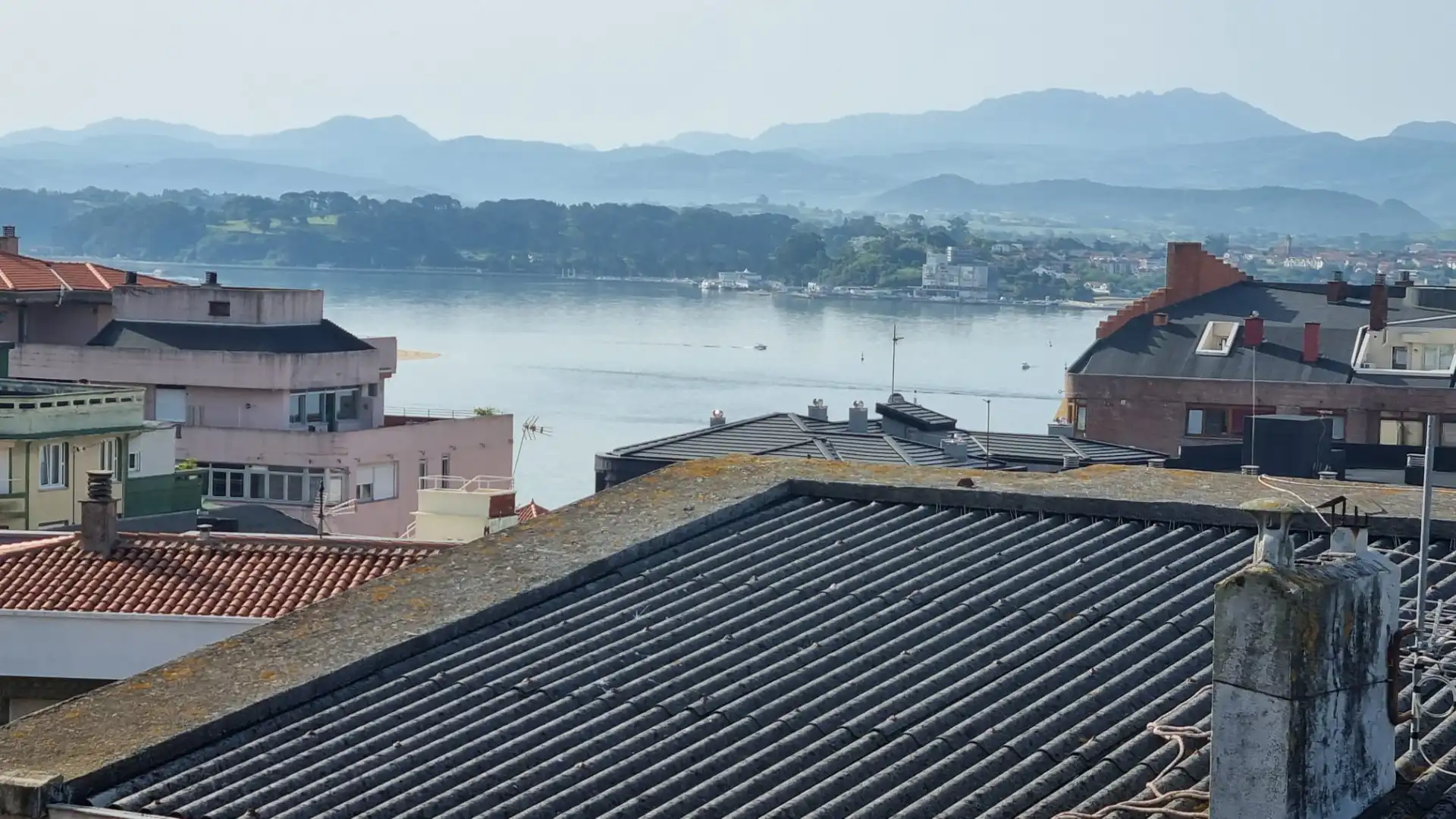 Piso en venta en Santander con Calefacción, Terraza y Trastero
