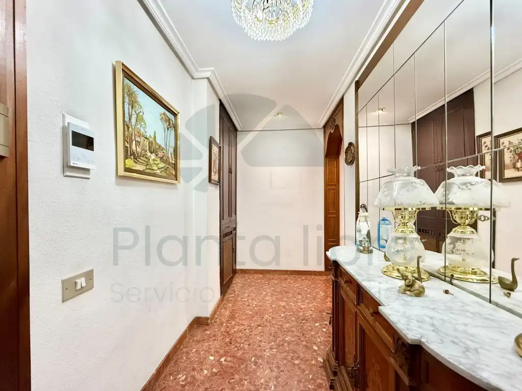 Flat for sale in  Logroño  with Air Conditioner, Heating and Balcony