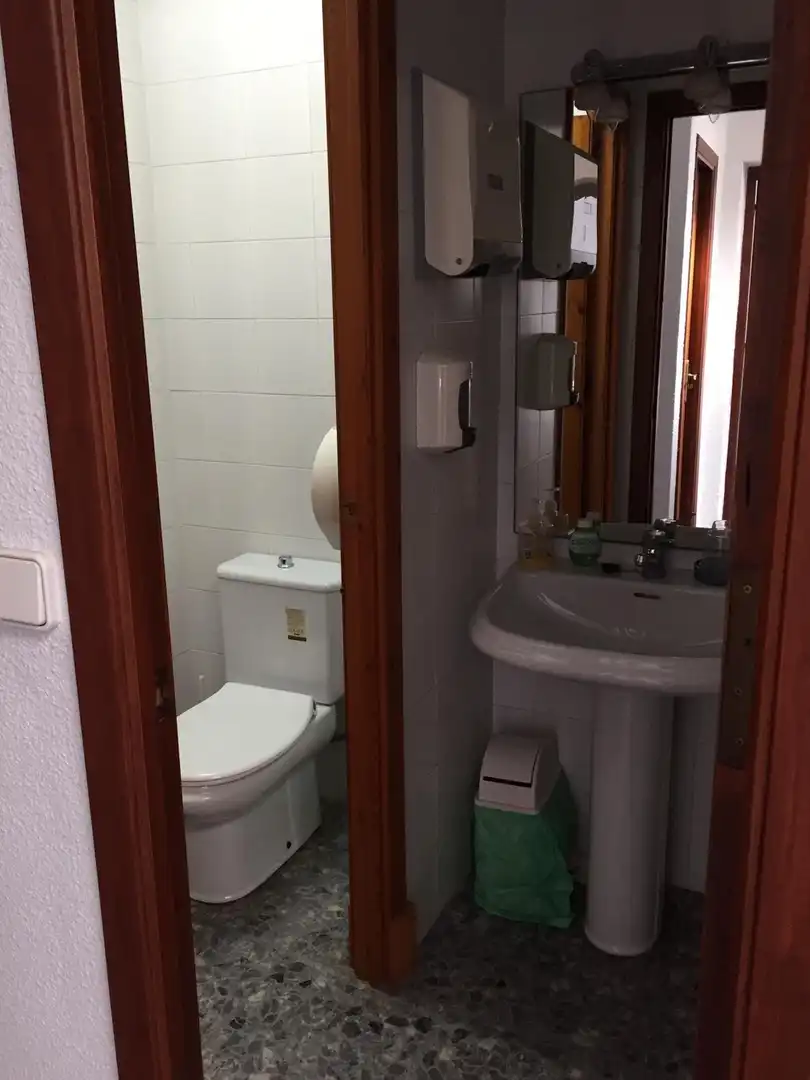 Bany de Edifici en venda en San Juan del Puerto