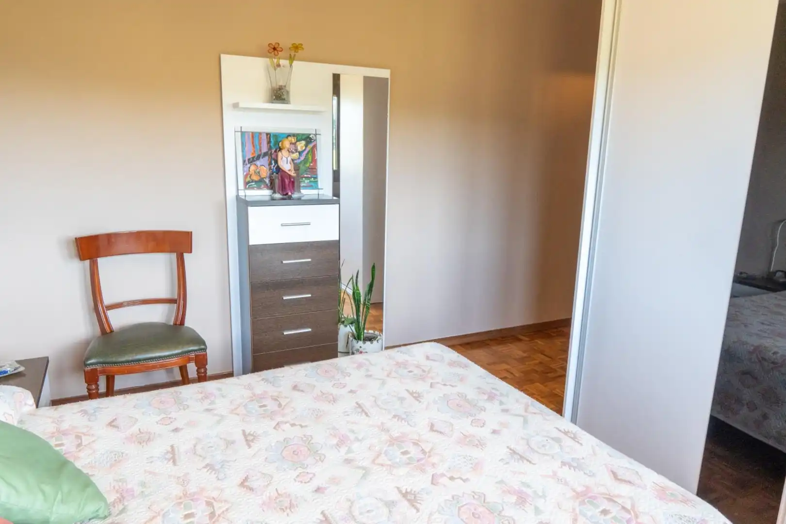 Dormitori de Casa o xalet en venda en Gijón  amb Calefacció, Jardí privat i Terrassa