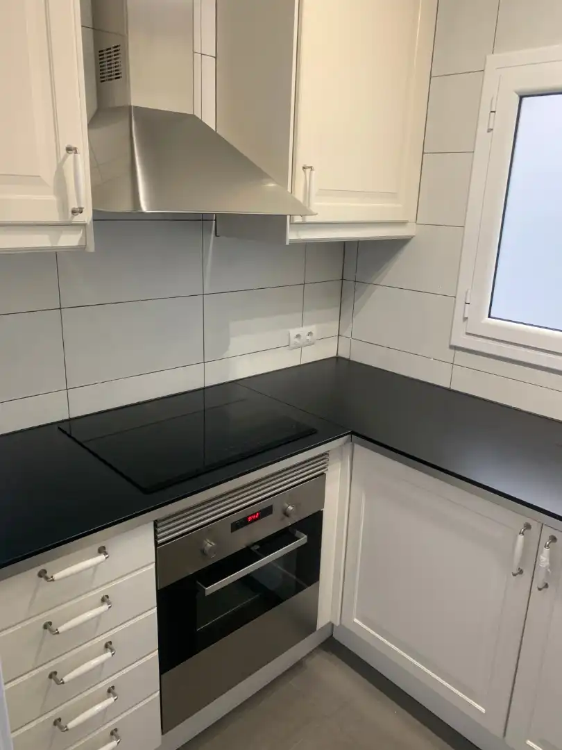 Küche von Wohnung zum Verkauf in Sant Feliu de Guíxols mit Heizung, Terrasse und Ofen
