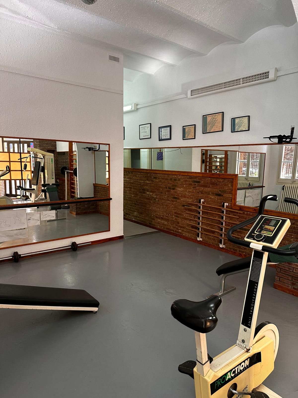 Local de lloguer a Centre - Estació