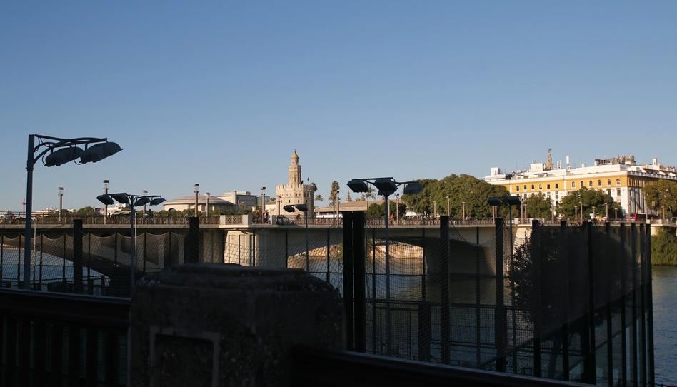 Photo 1 of Flat for sale in Triana Casco Antiguo, Sevilla