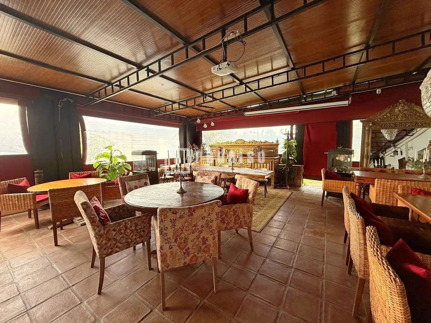 Terrasse von Geschaftsraum zum Verkauf in Coín mit Klimaanlage und Terrasse