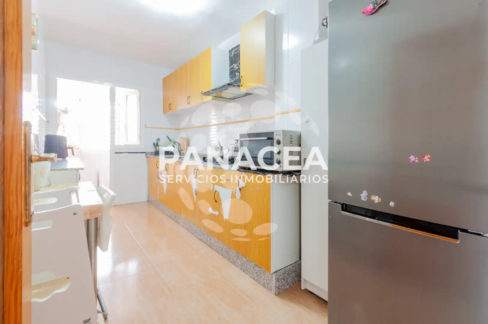 Cocina de Piso en venta en Vícar con Amueblado, Microondas y TV