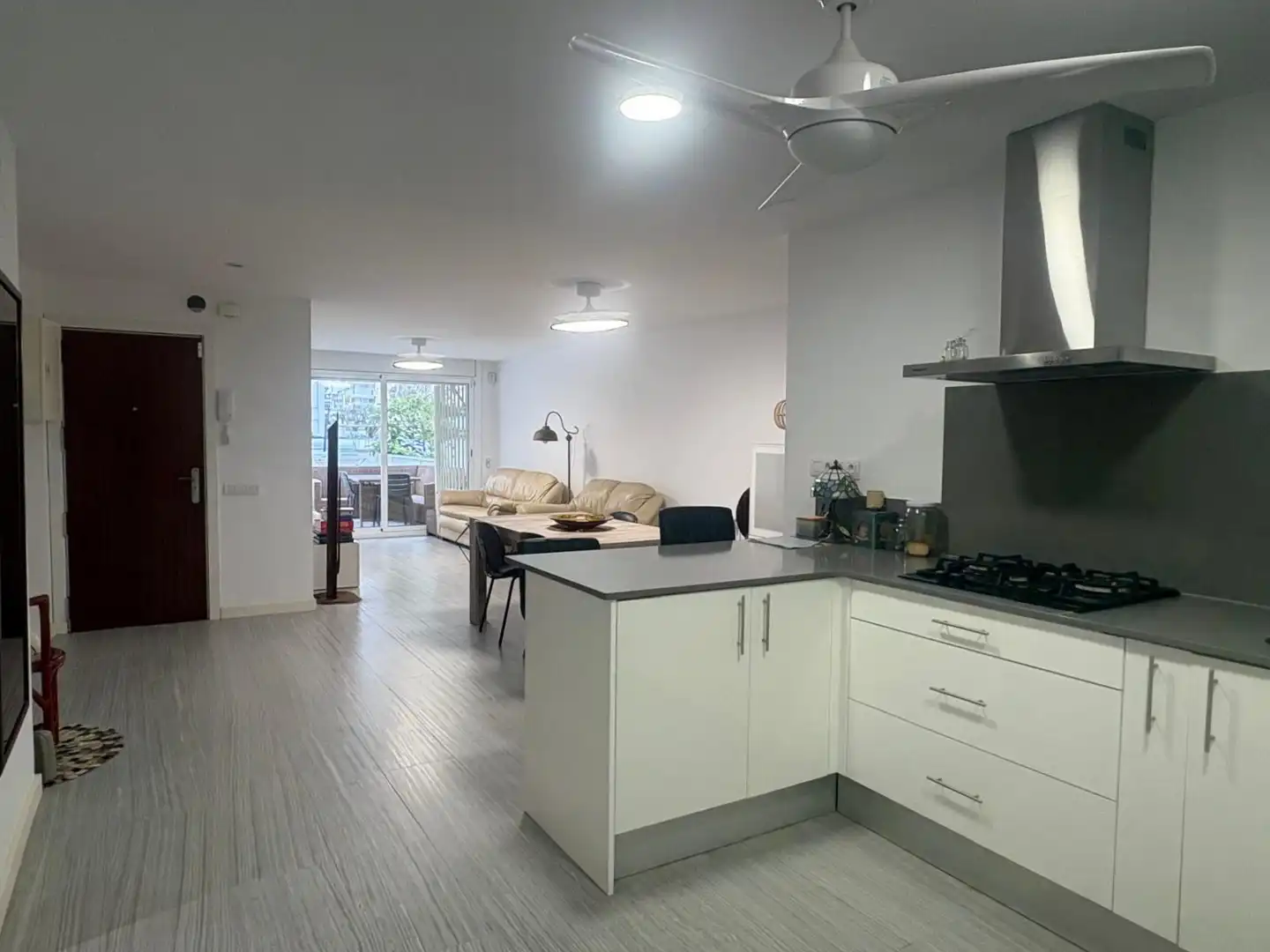 Kitchen of Ground floor for sale in Vilanova i la Geltrú  with Heating, Terrace and Oven