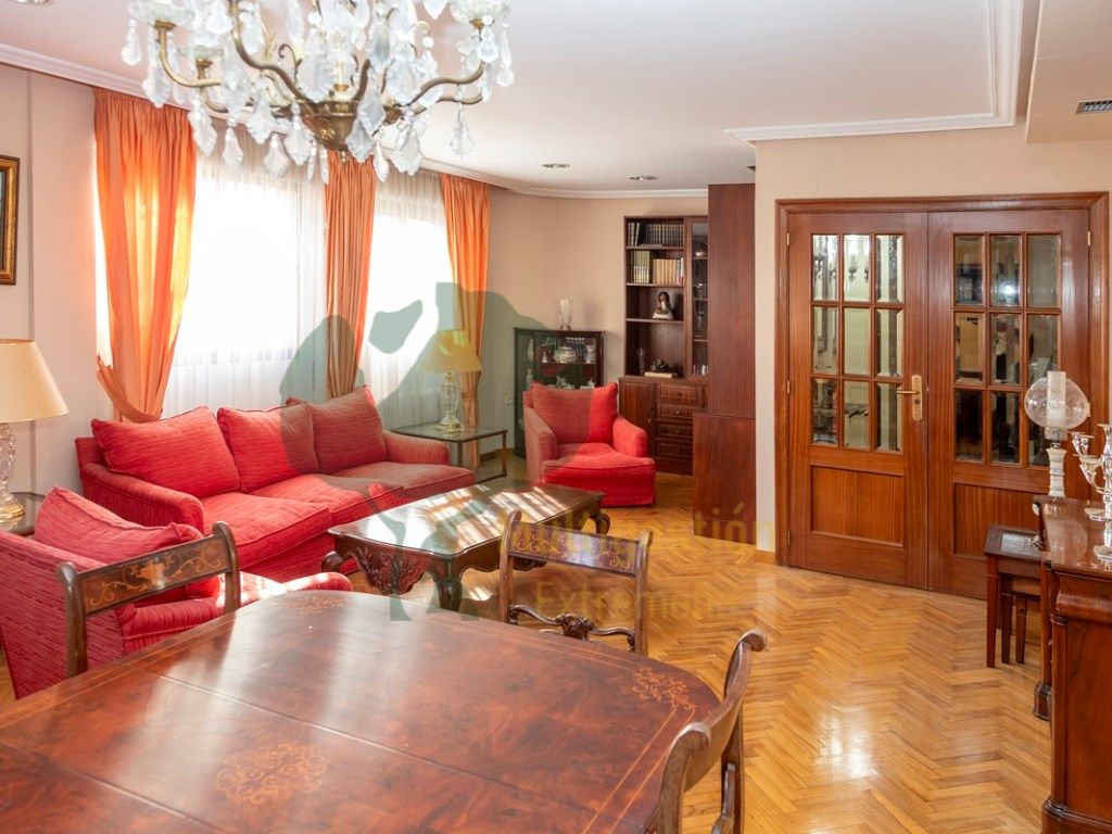 Living room of House or chalet for sale in Cáceres Capital