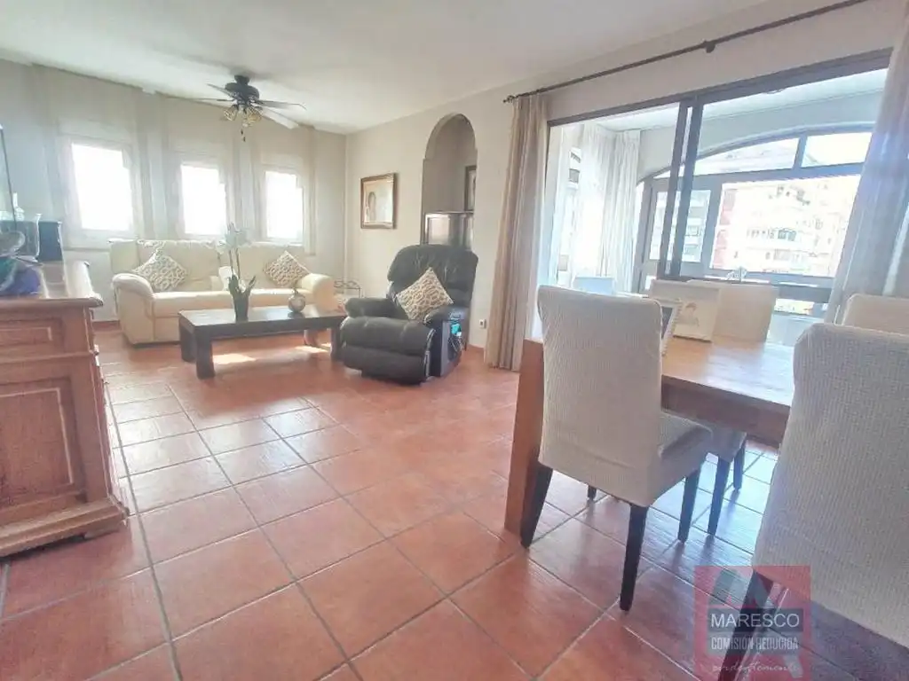 Flat with lift for sale in Feria de Abril, imagen 4