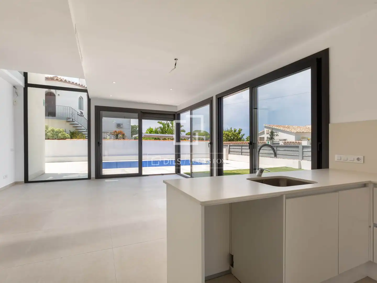 Chalet con piscina en venta en Requesens, imagen 7