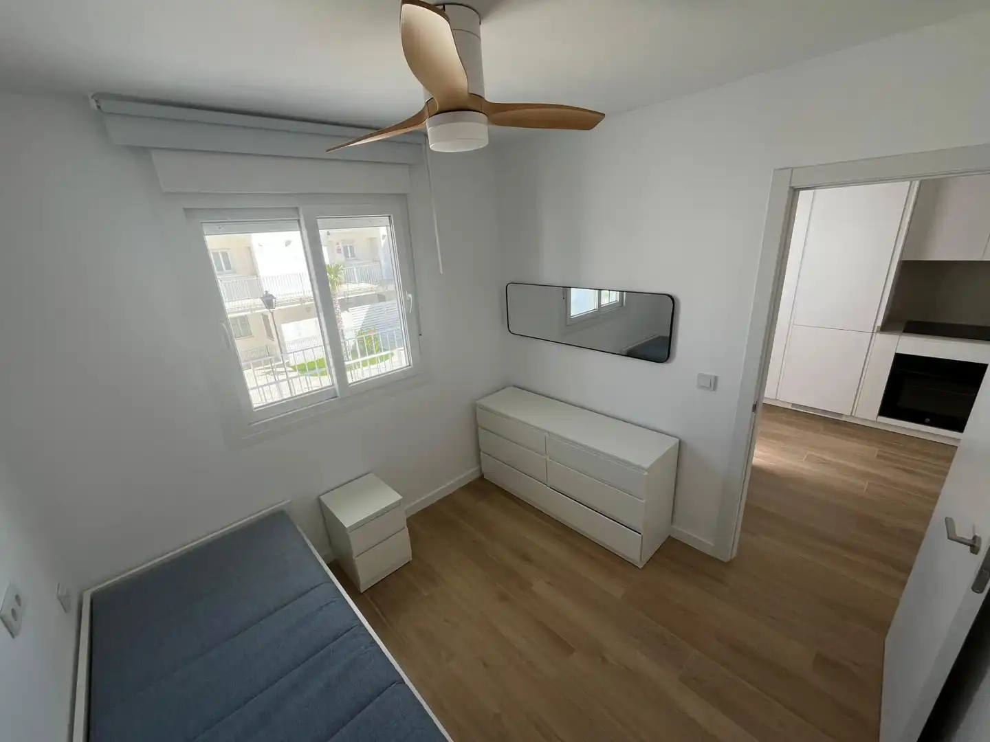 Habitación de Apartamento en venta en Zahara de los Atunes con Terraza, Trastero y Balcón