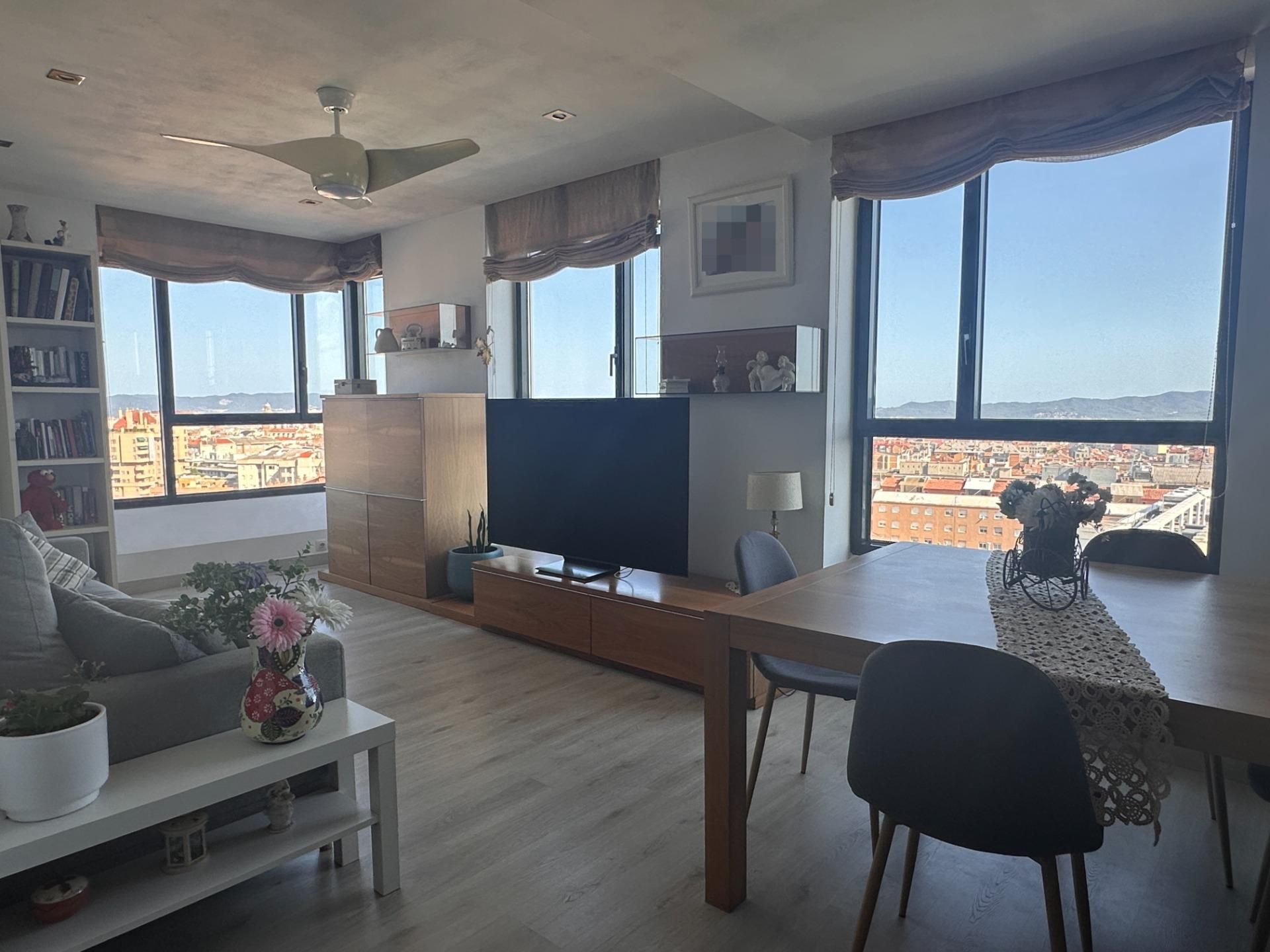 Sala de estar de Piso de alquiler en Sabadell con Aire acondicionado, Calefacción y Parquet
