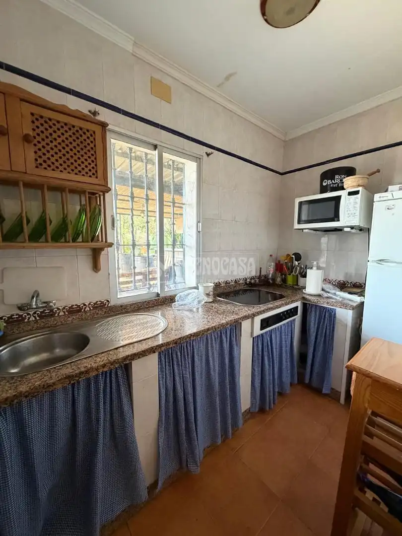 Küche von Country house zum Verkauf in Utrera mit Klimaanlage und Heizung
