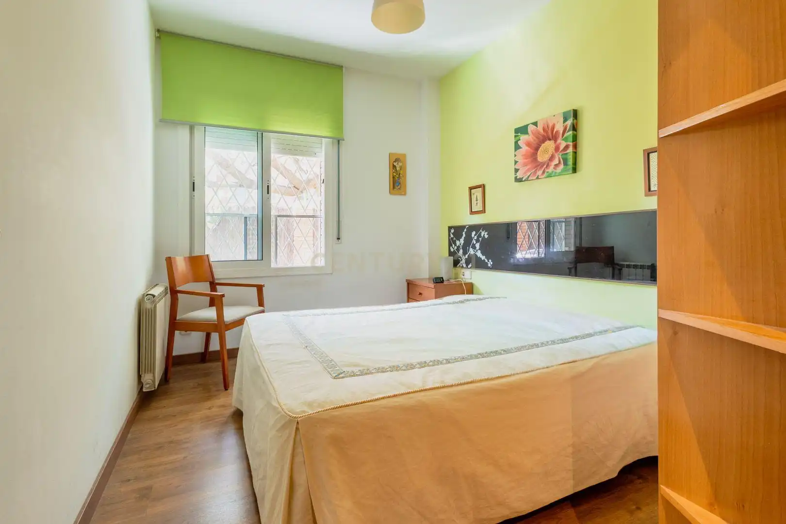 Habitación de Apartamento en venta en Sant Feliu de Llobregat con Trastero y Balcón